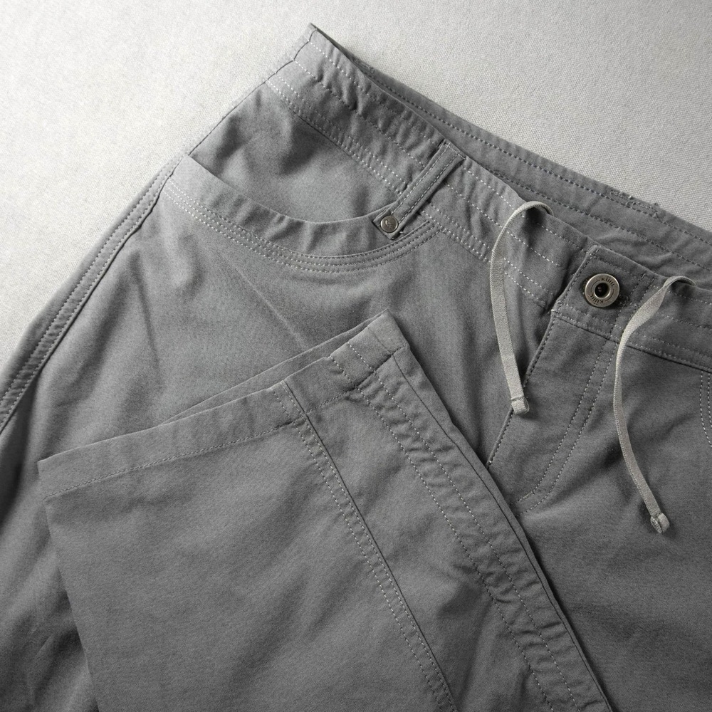 Kuhl Trekr Pull-On Kapri Roll Up Cargo Utility Trail Women 32 Outdoor Pants 6236